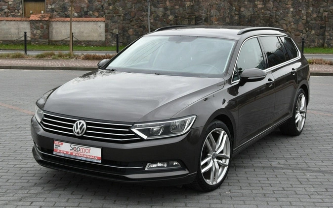 Volkswagen Passat cena 43900 przebieg: 285000, rok produkcji 2015 z Krzepice małe 596